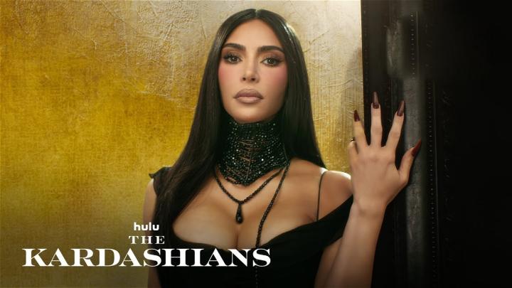 برنامج The Kardashians الموسم السادس مترجم كامل