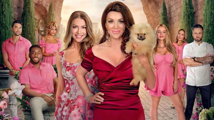 مسلسل Vanderpump Villa مترجم