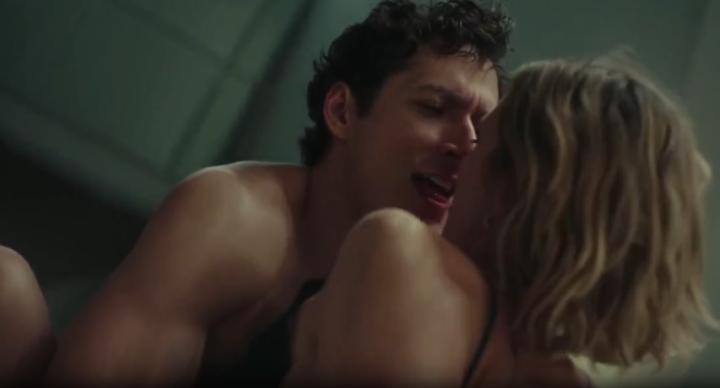 مسلسل Naked الحلقة 1 مترجمة +18 عارية